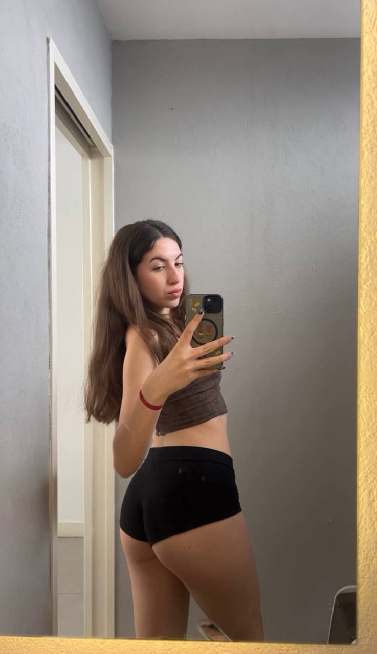 Amber in her underwear in Tbilisi