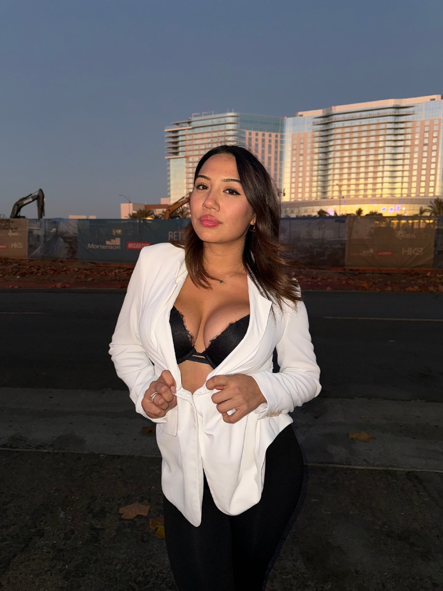 Take a pause and enjoy Ali Cruz — streaming from Tbilisi