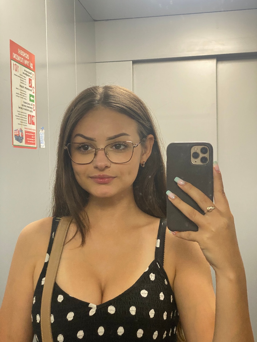 Sexy model Stacy in Tbilisi